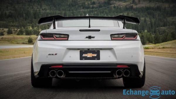 Chevrolet Camaro Zl1 1le v8 6.2 l supercharged 650 hp