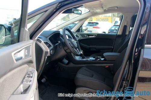 Ford S-Max Titanium