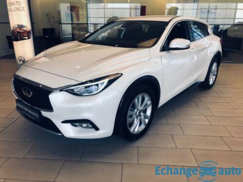 Infiniti Q30 1.6 Luxe