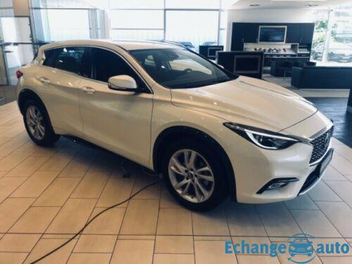 Infiniti Q30 1.6 Luxe