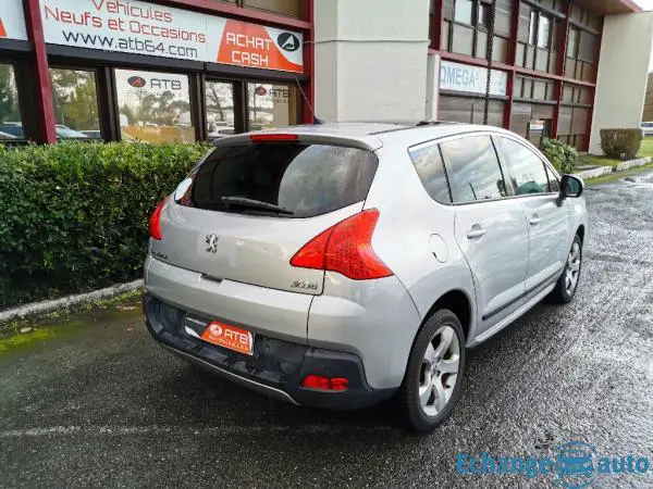 PEUGEOT 3008 1.6 HDi 16V 112ch FAP Allure