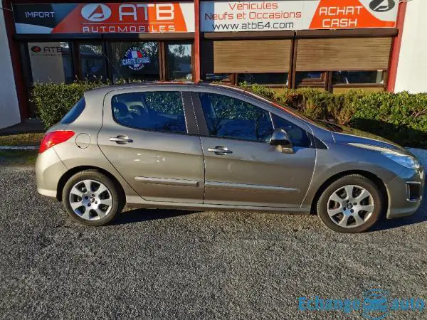 PEUGEOT 308 1.6 HDi 92ch FAP Active 