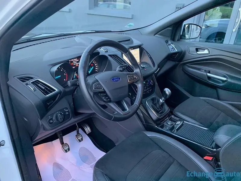 Ford kuga 2 интерьер