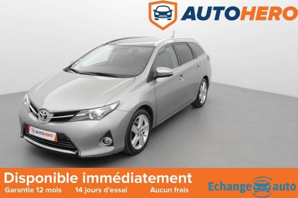 Toyota Auris Touring Sports 2.0 D-4D Style 124 ch