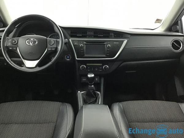 Toyota Auris Touring Sports 2.0 D-4D Style 124 ch