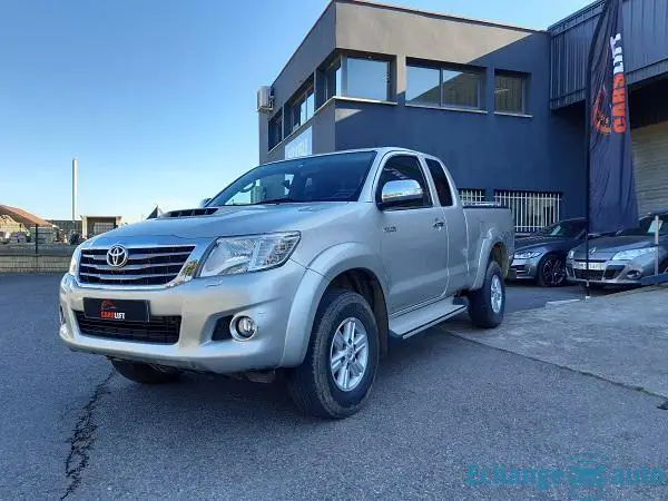 Toyota Hilux 2.5 D-4D 140 CH LEGEND - GARANTIE 6 MOIS