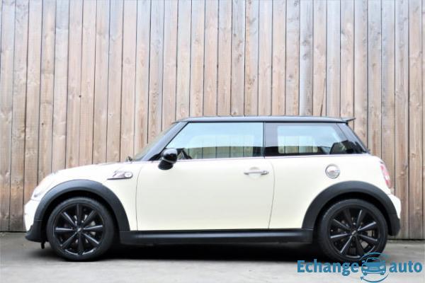 MINI MINI R56 SD 136ch CUIRCHAUF/CLIMAUTO/BLTH/JA/GAR12M