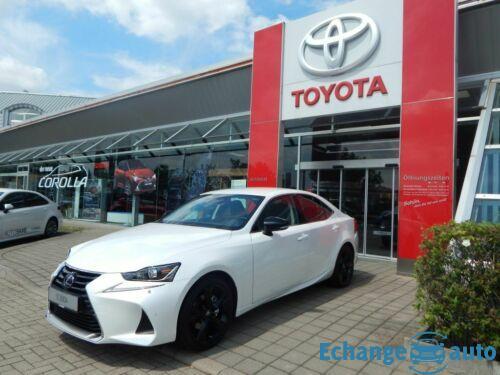 Lexus IS 300h Sport Line