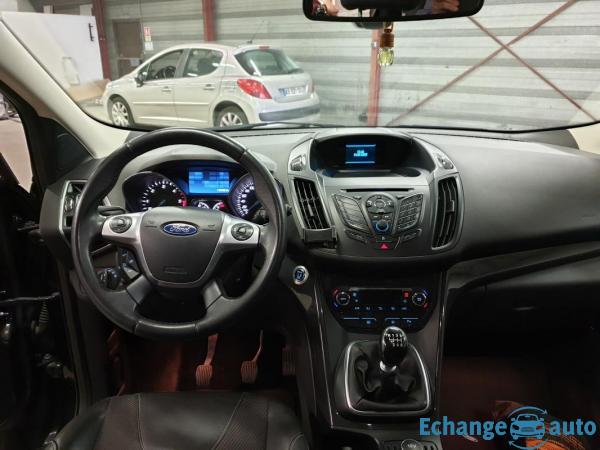 Ford Kuga 2.0 L TDCI 140 CV TITANIUM