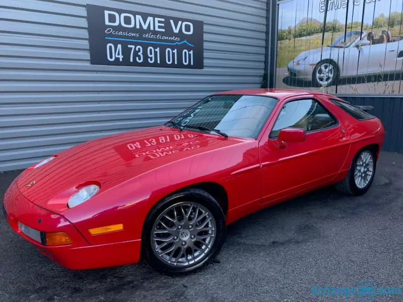 PORSCHE 928 S4