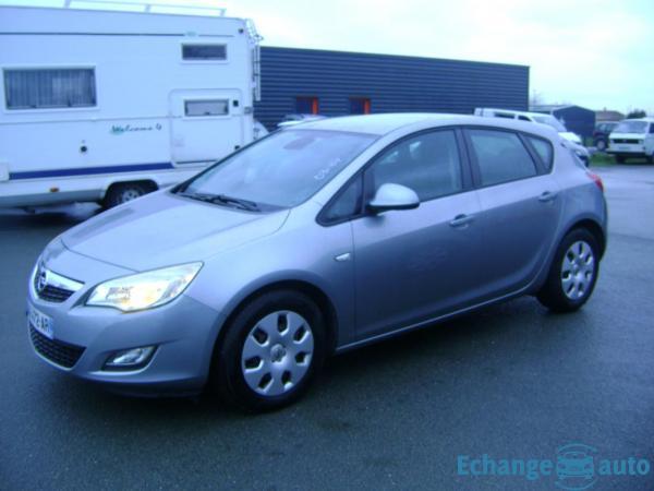 Opel Astra J ENJOY 17 CDTI 110 CV