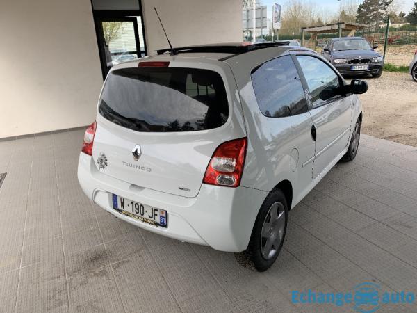 RENAULT TWINGO II 1.2 16v 75 eco2 NightetDay