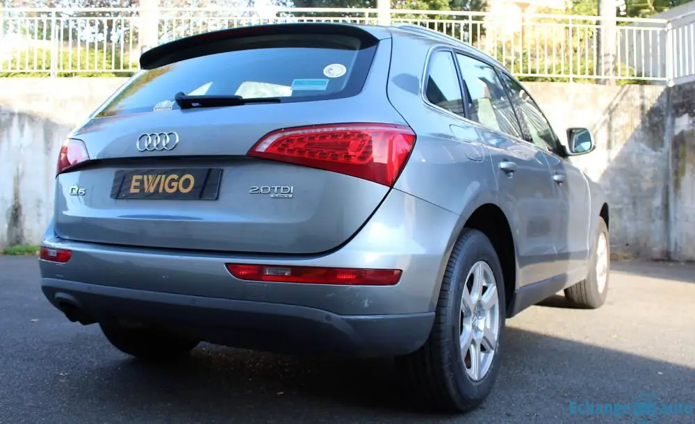 AUDI Q5 - 2.0 TDI 143ch DPF Ambiente Quattro