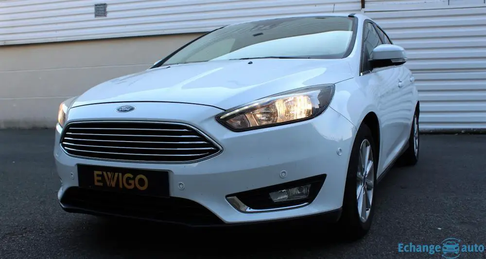 FORD FOCUS - Titanium 125 cv Boite Auto