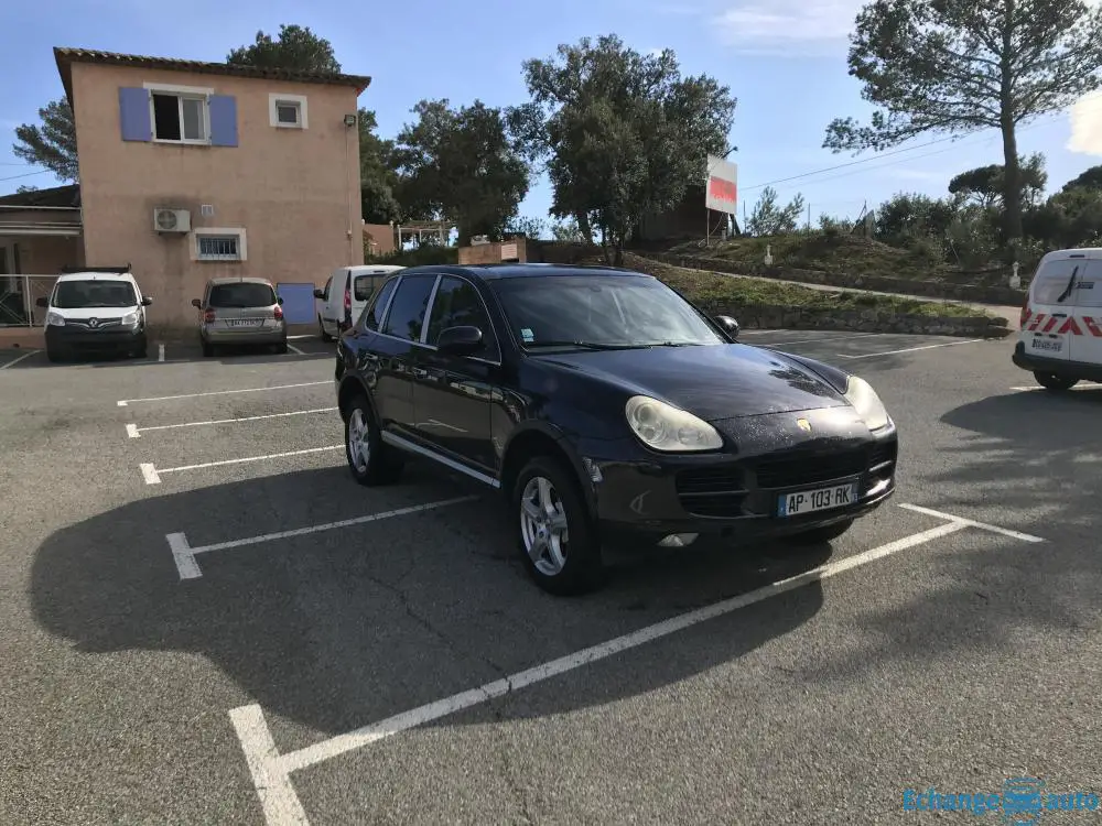 Porsche Cayenne S V8