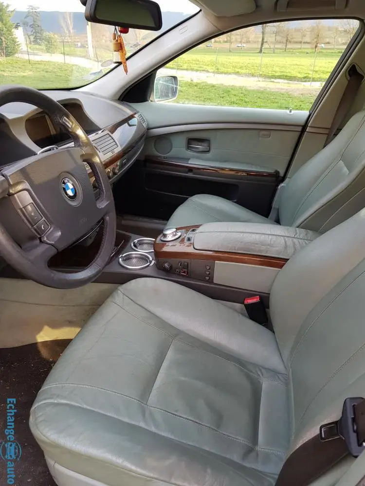 BMW 735I E65 V8