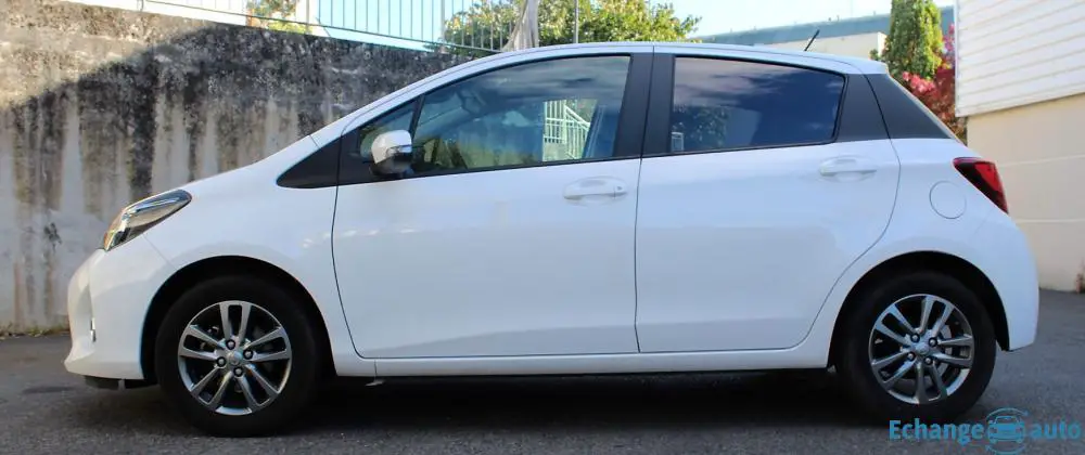 TOYOTA YARIS - 100cv Dynamic 5p