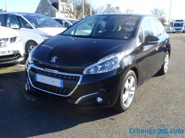 Peugeot 208 SIGNATURE 1.2L PURE TECH 82 CV