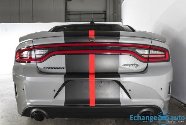 Dodge Charger Srt hellcat 6,2 l v8 supercharged 707 hp