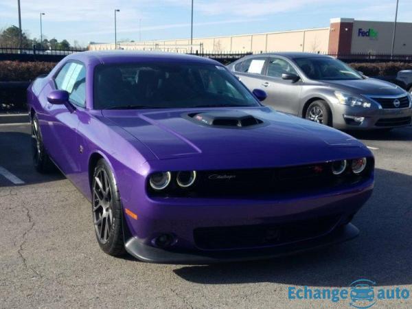 Dodge Challenger R/t shaker hemi srt 6.4l 392 bvm6 485hp