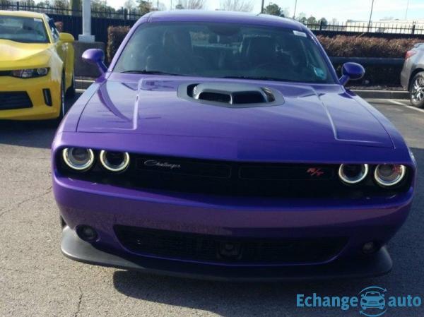 Dodge Challenger R/t shaker hemi srt 6.4l 392 bvm6 485hp