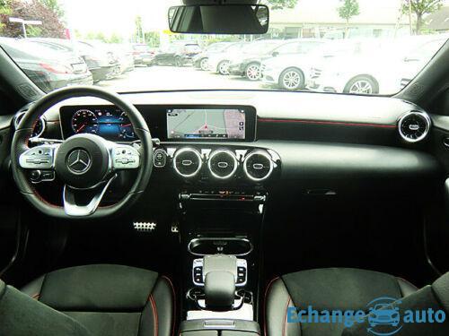 Mercedes-Benz A 180 AMG Line 7G-DCT