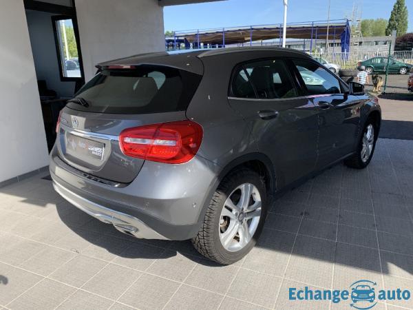 MERCEDES BENZ CLASSE GLA 200 d  SENSATION 7-G DCT A