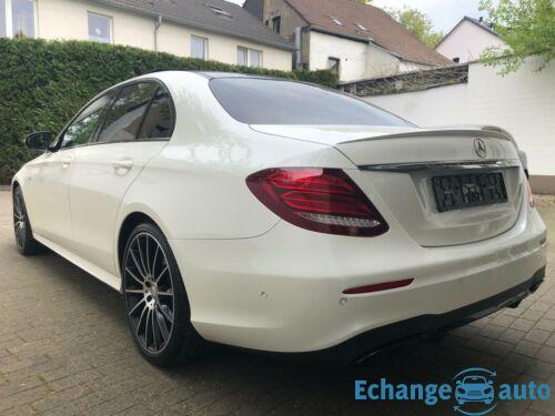 Mercedes-Benz E 43 AMG 4M