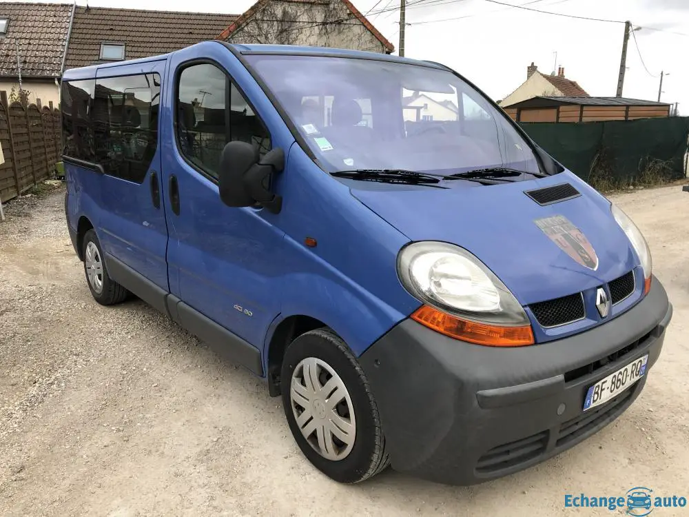 Renault trafic passenger