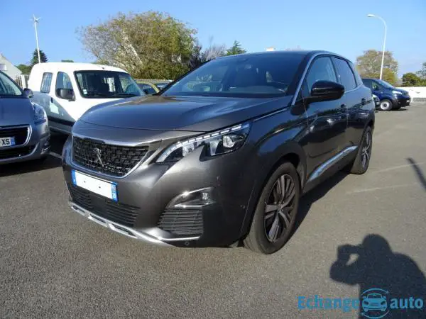 Peugeot 3008 S&S GT LINE 1.2L PURE TECH 130 CV