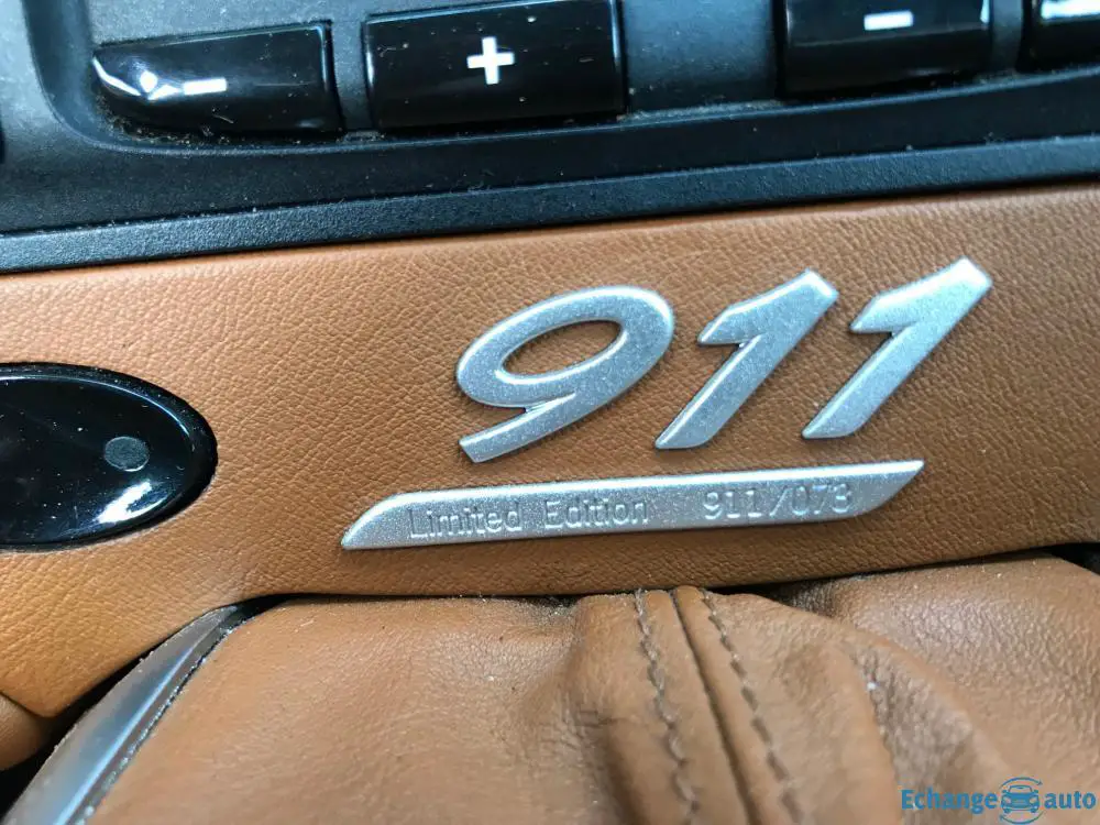 Porsche 911 Millenium numerotée 073/911