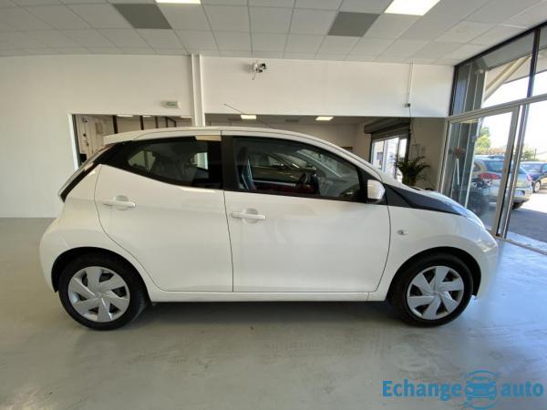 Toyota Aygo 1.0 VVTi 69cv XPLAY GARANTIE 6 MOIS