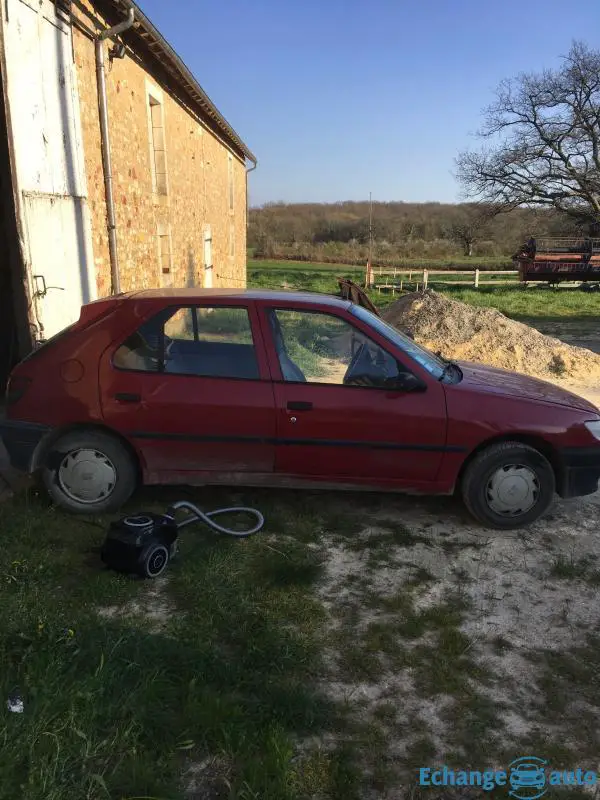 Peugeot 306