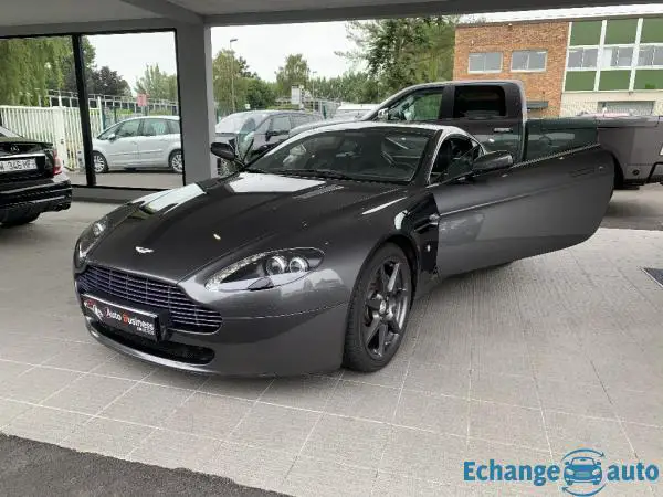 ASTON MARTIN VANTAGE V8