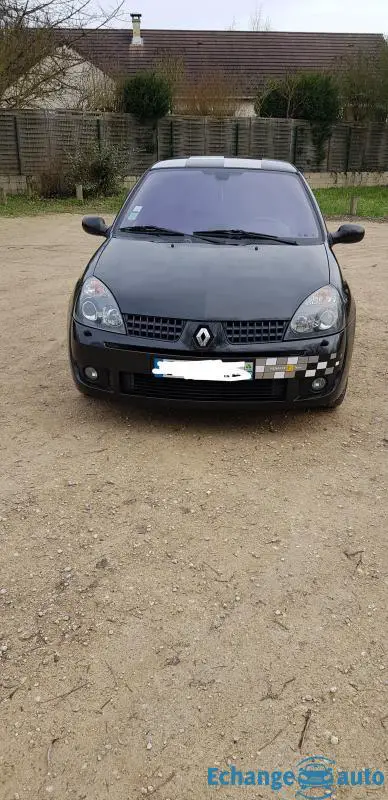 Clio 2 rs