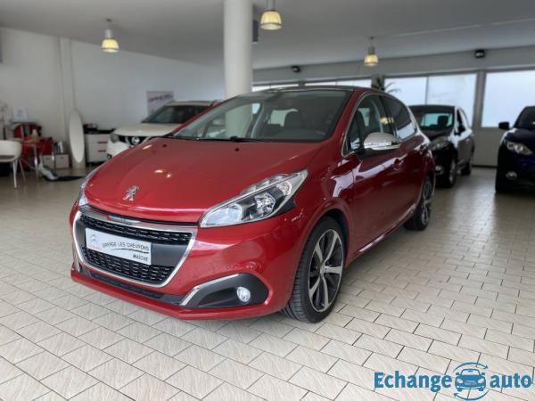 Peugeot 208 1.2 PureTech 110 S&amp;S Féline