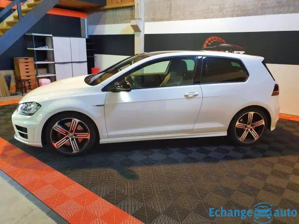 Volkswagen Golf 7 R 300CH