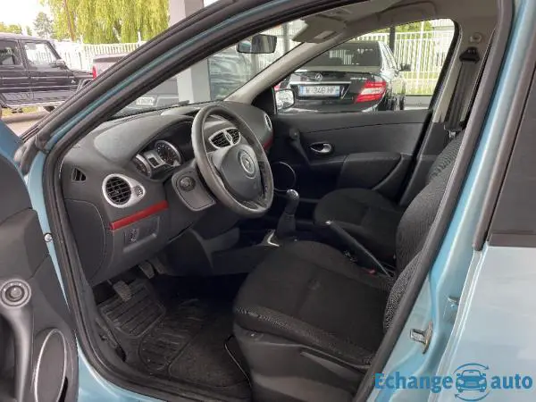 RENAULT CLIO III Clio 1.2 16V 100 Rip Curl 2