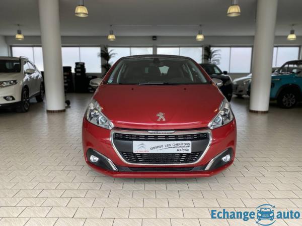 Peugeot 208 1.2 PureTech 110 S&amp;S Féline