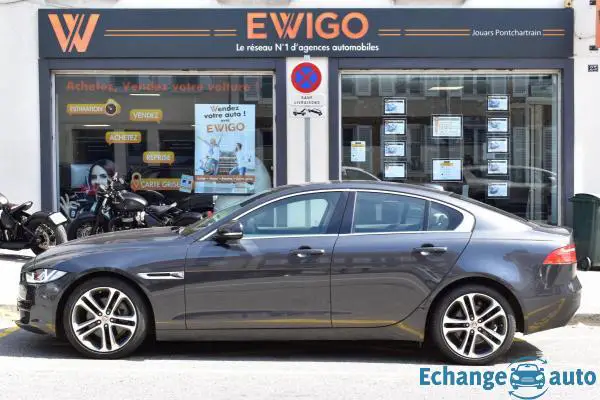 Jaguar XE 2.0D 180 PORTFOLIO