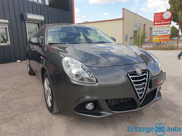 Alfa Romeo Giulietta 1.6 JTDM 105 CH DISTINCTIVE - GARANTIE 6 MOIS