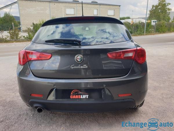 Alfa Romeo Giulietta 1.6 JTDM 105 CH DISTINCTIVE - GARANTIE 6 MOIS