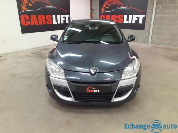 Renault Mégane Coupé 1.9 DTI 130 CH DYNAMIQUE