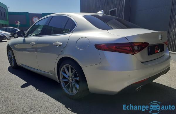 Alfa Romeo Giulia 2.2 JTD 180 CH - GARANTIE 6 MOIS