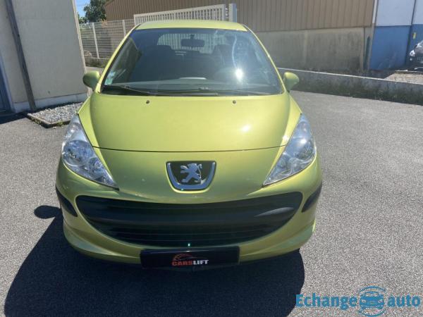 Peugeot 207 1.4 75 ch Urban 113000 Kms- GARANTIE 3 MOIS