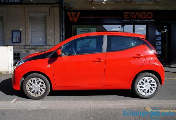 Toyota Aygo II (2) 1.0 VVT-I 70 ch X-PLAY 5P CARPLAY