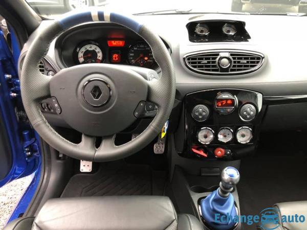 Renault Clio RS 2.0 16V 200 Cup