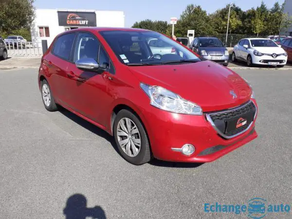 Peugeot 208 STYLE 1.4 HDI 68 ch - GARANTIE 6 MOIS