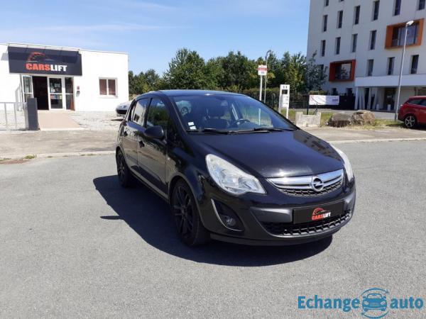 Opel Corsa 1.2 i TWINSPORT 85 CH COLOR EDITION - GARANTIE 6 MOIS