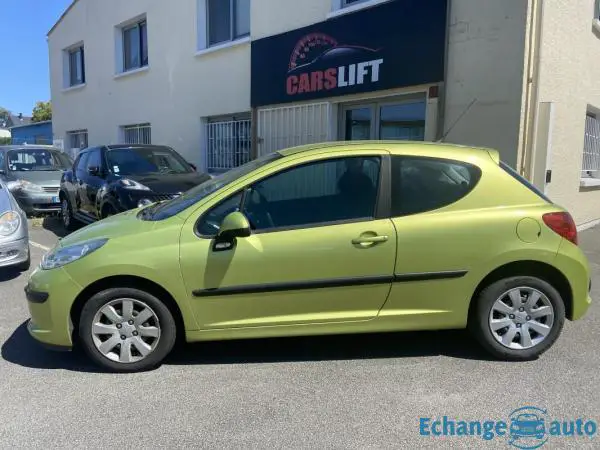 Peugeot 207 1.4 75 ch Urban 113000 Kms- GARANTIE 3 MOIS